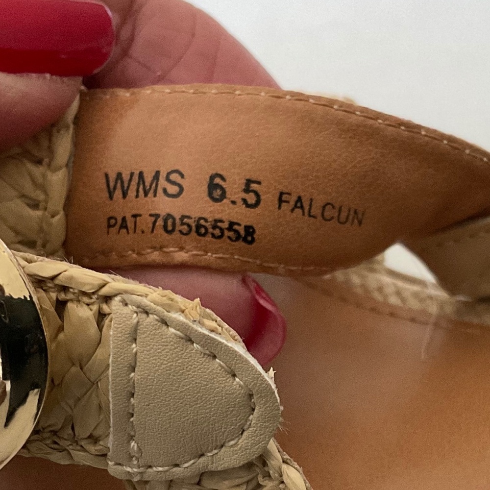 Dolce Vita Beige Braided Slide Sandals with Gold Buckles - Picture 6 of 7